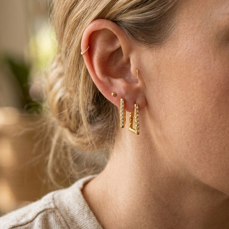 Earring