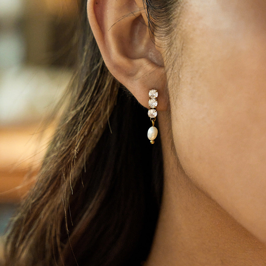 Earring