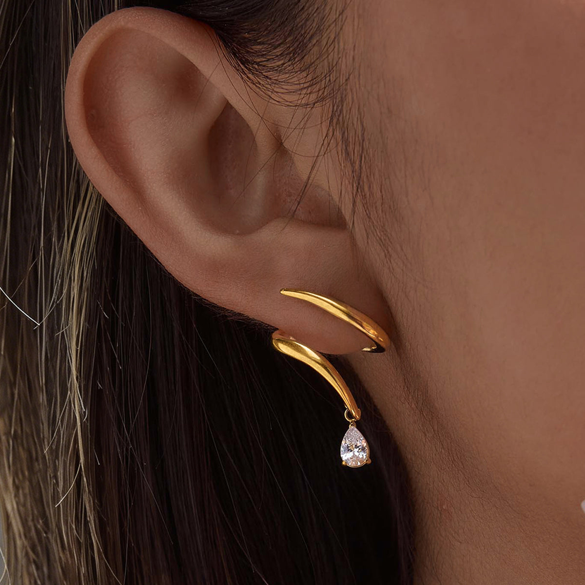 Zircon Studs