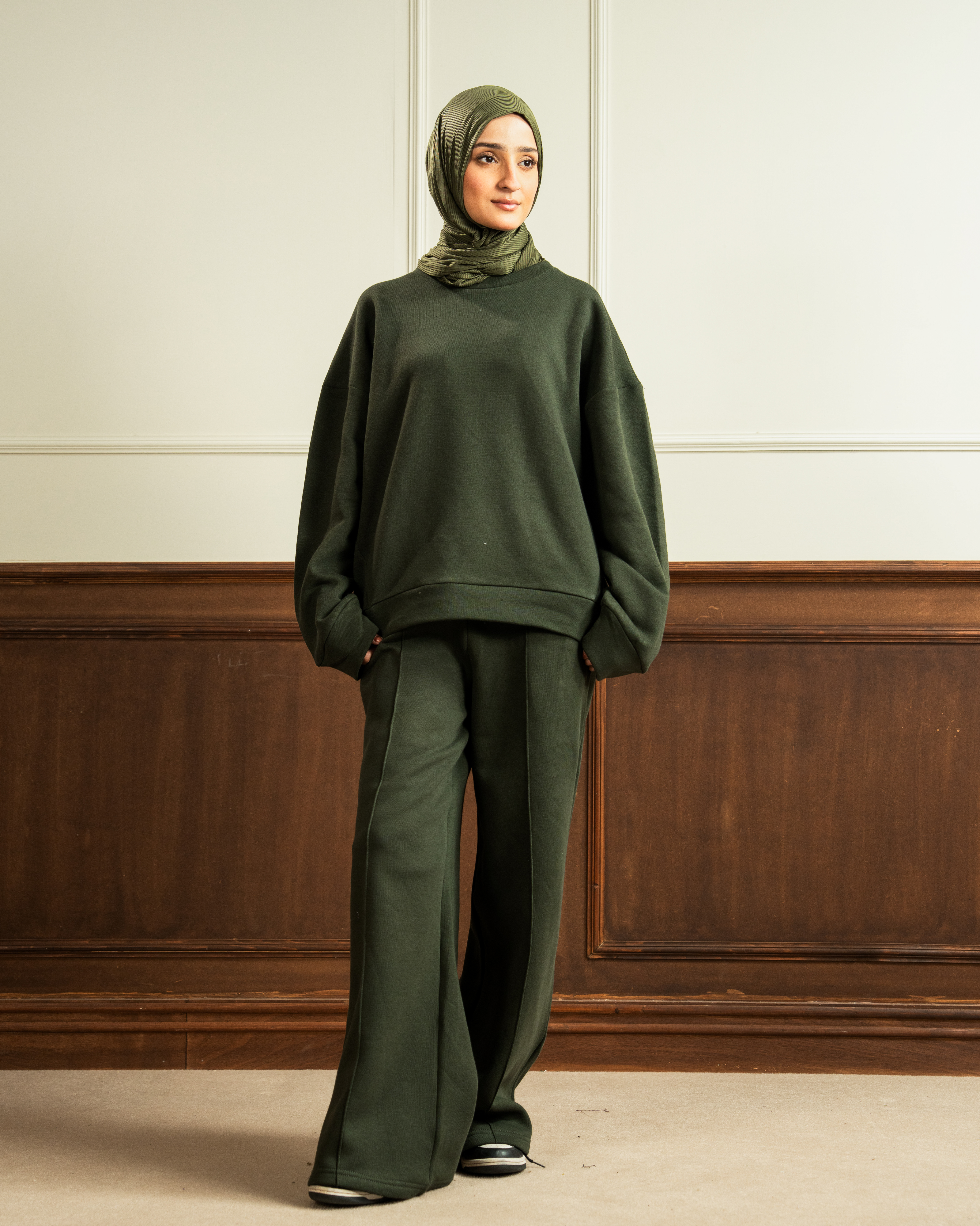 Sweatshirt | Wide Pleated Trouser | Dark Olive Green Co Ord
