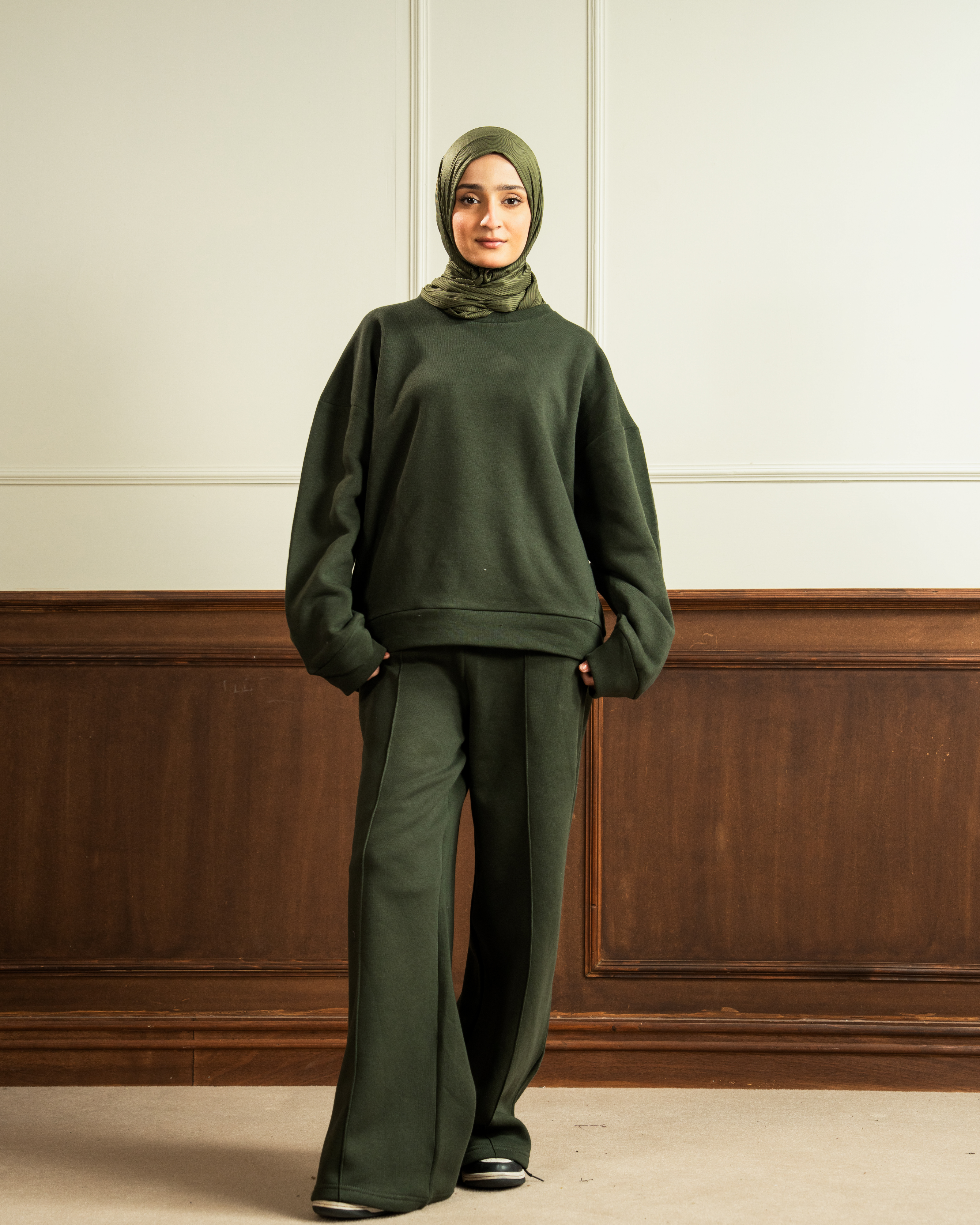 Sweatshirt | Wide Pleated Trouser | Dark Olive Green Co Ord